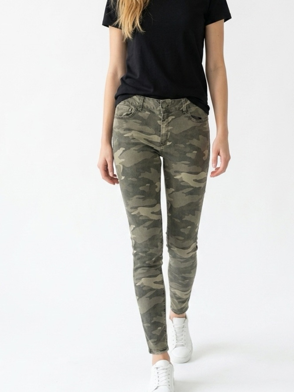 Refuge Green Camo Skinny Jeans Women's Size 14 Ankle Length Casual